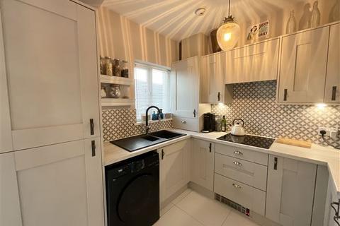 71 Westwick Road, Sheffield, S8 7BU