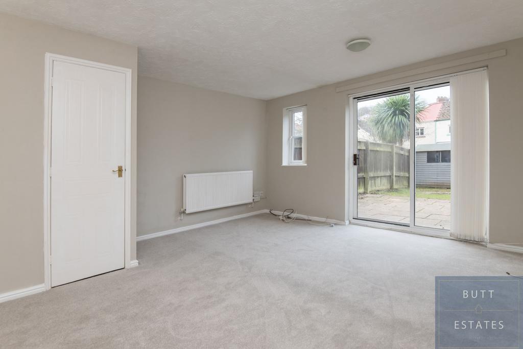 Open plan living/dining room