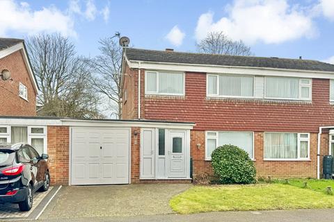 3 bedroom semi-detached house for sale, Lynwood, Kent CT19