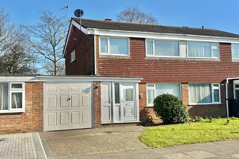 3 bedroom semi-detached house for sale, Lynwood, Kent CT19