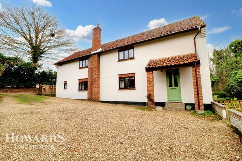 4 bedroom cottage for sale, Flordon, Norwich