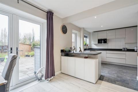 46 Warwick Road, Stevenage, SG2 0QT