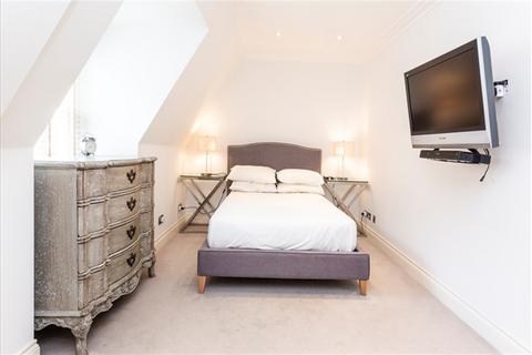 1 bedroom apartment to rent, Grosvenor Hill , London,  W1