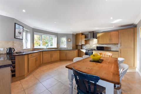 5 bedroom detached house for sale, Horndean, Hampshire