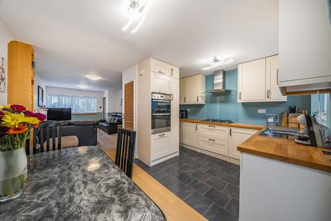 4 bedroom semi-detached house for sale, Botley Road, Southampton SO19