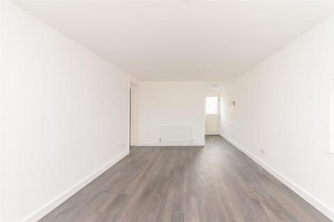 31 Ayot Path, Borehamwood, WD6 5BL
