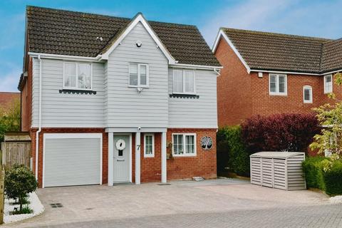 4 bedroom detached house for sale, Coulter Road, Kingsnorth, Ashford