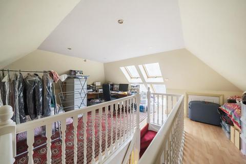 5 bedroom detached house for sale, High Wycombe,  Poets Corner,  Buckinghamshire,  HP11