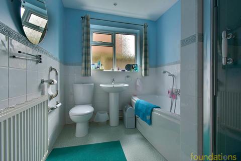 15 Bale Close, Bexhill-on-sea, TN39 4JT