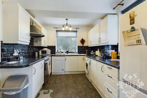 1 Middlebank Road, Ormesby, Middlesbrough, TS7 9ET