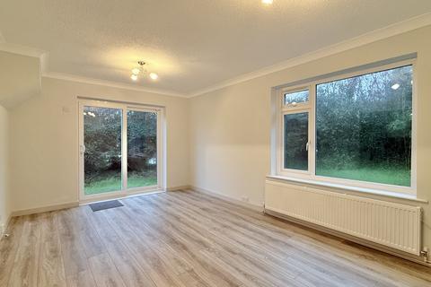 19 Bridle Close, Paignton, TQ4 7SL