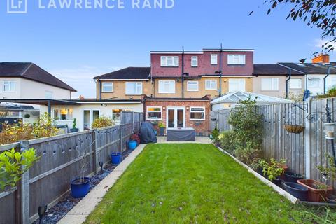 3 bedroom terraced house for sale, Bempton Drive, Ruislip, Middlesex, HA4