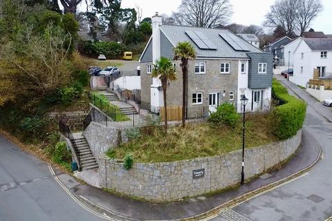 3 bedroom end of terrace house for sale, Vinery Meadow, Penryn TR10