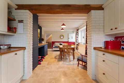 Graten Cottage Homanton, Shrewton, Salisbury, SP3 4ER