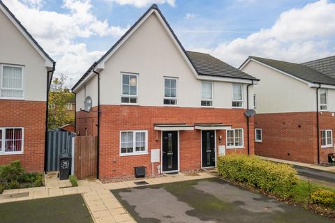 2 bedroom semi-detached house for sale, Wrens Nest Road, Dudley DY1