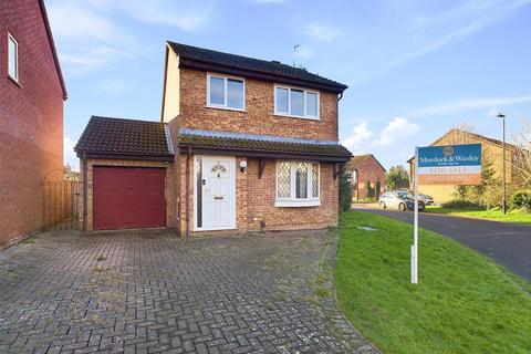 3 bedroom detached house for sale, Armada Close, Churchdown