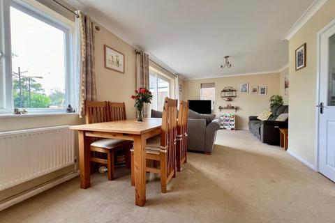 3 bedroom detached house for sale, Maple Way, Burnham-On-Crouch