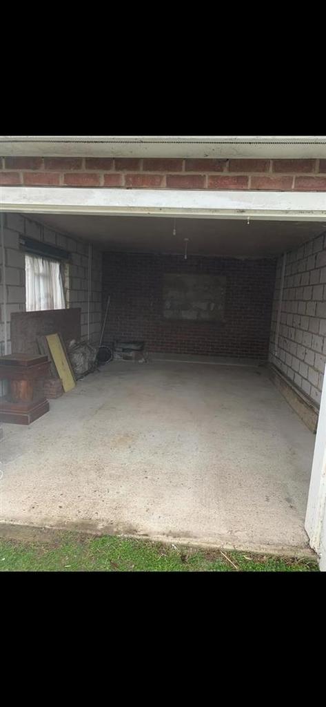 Garage.jpg