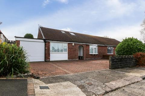 4 bedroom semi-detached bungalow for sale, Ashcroft Drive, Forest Hall, NE12