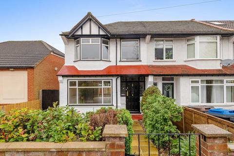 94 Braemar Avenue, South Croydon, CR2 0QB