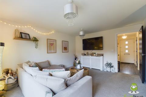 3 Bye Crescent, Basingstoke, RG24 9LW