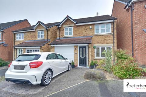 3 bedroom detached house for sale, Southside Gardens, South Hylton, Sunderland