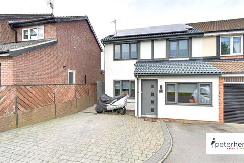 4 bedroom semi-detached house for sale, Cam Mead, Thristley Wood, Sunderland