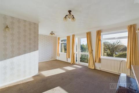 3 bedroom bungalow for sale, Willowbed Walk, Hastings