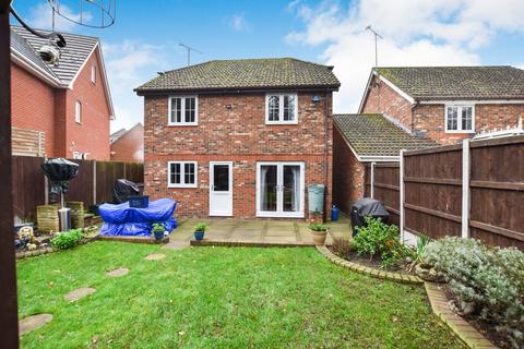 4 bedroom detached house for sale, Gill Close, Heybridge