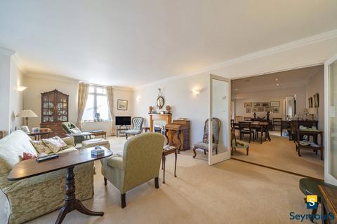 3 bedroom retirement property for sale, Horsham Road, Guildford GU5