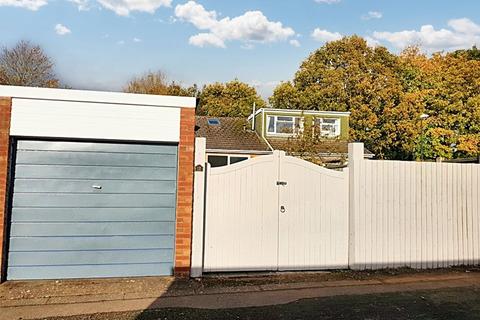 2 bedroom semi-detached bungalow for sale, Stare Green, Coventry CV4