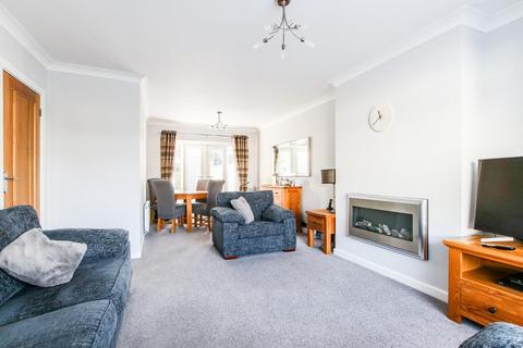 3 bedroom house for sale, Reynolds Avenue, West Moor, NE12