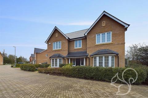 7 Aubrey Close, Earls Colne, Colchester, CO6 2FG