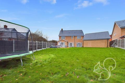 7 Aubrey Close, Earls Colne, Colchester, CO6 2FG