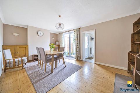 3 bedroom terraced house for sale, Old Farm Road, Surrey GU1