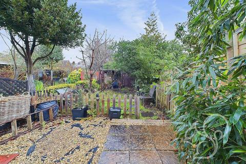 3 bedroom terraced house for sale, Risbygate Street, Bury St. Edmunds IP33