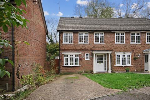 3 bedroom end of terrace house for sale, The Glades, East Grinstead, RH19