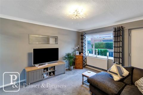 45 Berkley Close, Highwoods, Colchester, CO4 9RZ