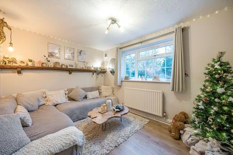 1 bedroom flat for sale, Headley Drive, Epsom KT18