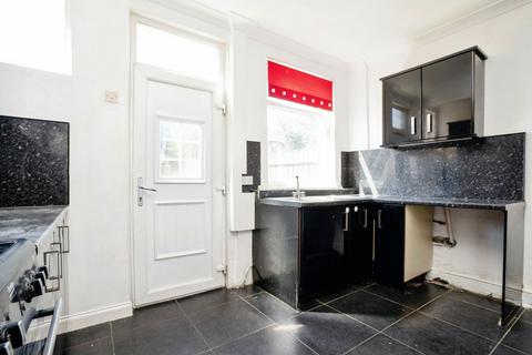 3 bedroom terraced house for sale, Cross Flatts Street, Leeds LS11