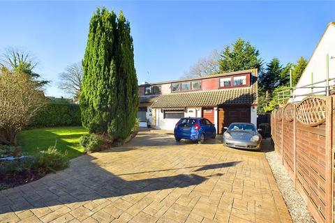 3 bedroom detached house for sale, MacDonald Road, Surrey GU18