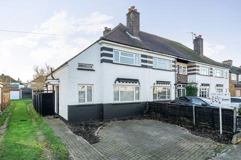 3 bedroom terraced house for sale, Meadowview Road, Epsom KT19