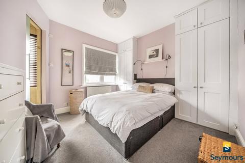 65 Cline Road, Guildford, GU1 3ND