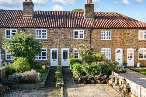 2 bedroom terraced house for sale, Bell Road, East Molesey, KT8