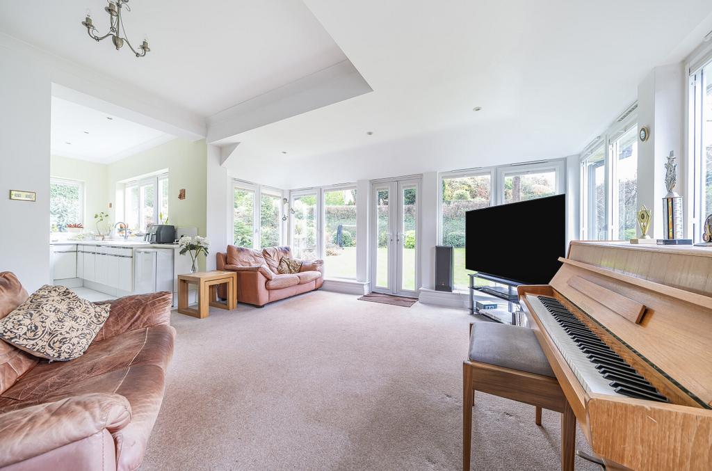 Family/Dining Area