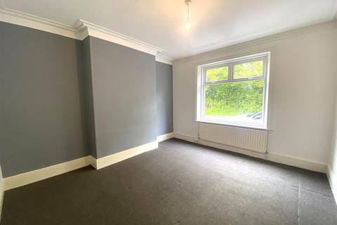 2 bedroom apartment to rent, Brinkburn Street, Wallsend