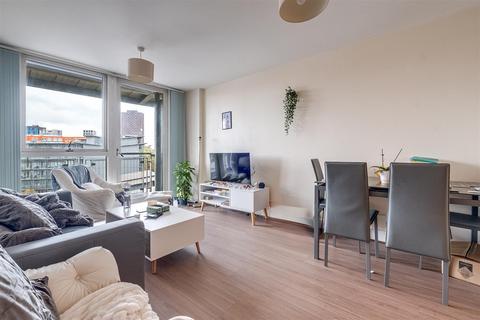 2 bedroom apartment for sale, Longleat Avenue, Birmingham