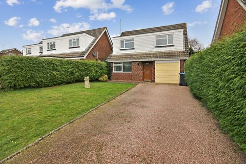 4 bedroom detached house for sale, Merlin Way, East Grinstead, RH19