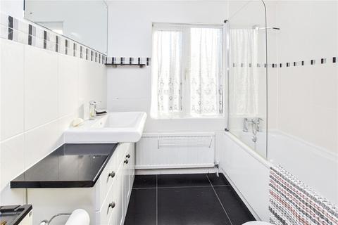 57 Northall Road, Barnehurst, Bexleyheath, DA7 6JF