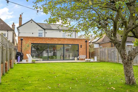 4 bedroom detached house for sale, Barton Road, Guildford GU5